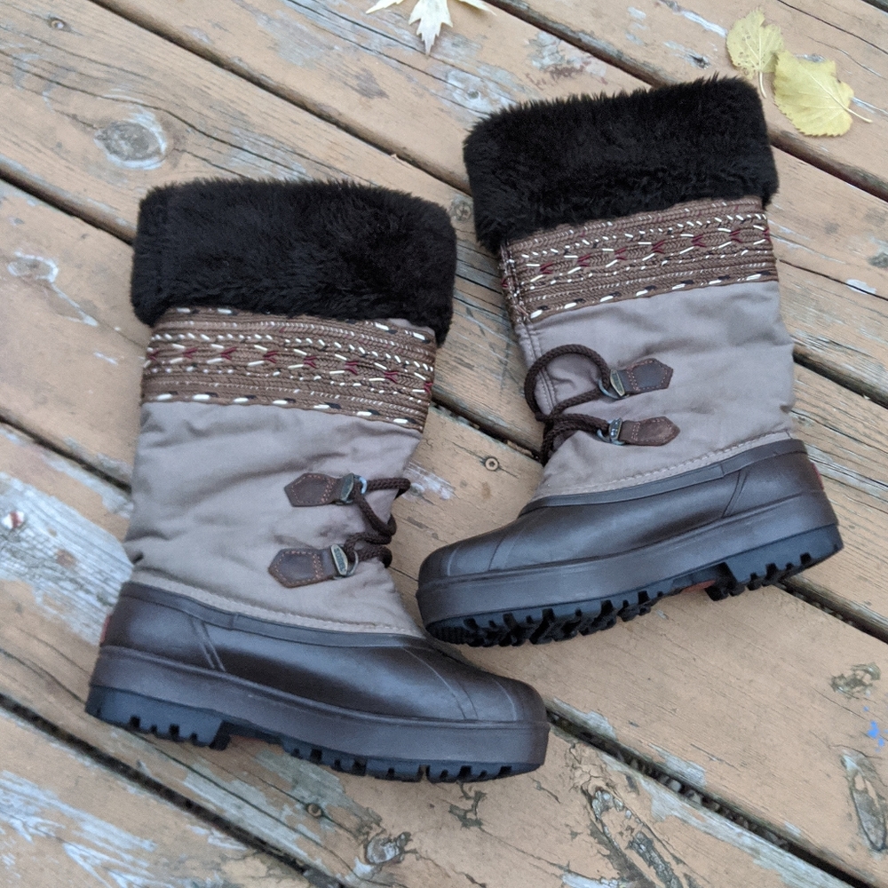 SOREL winter duck boots sz 6